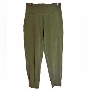Lululemon Align Jogger 23” Size 6